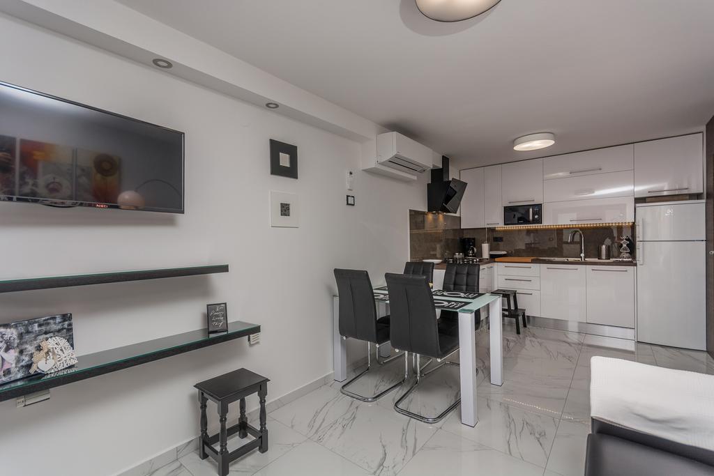 Luxury Apartments Sonja ポレッチ エクステリア 写真